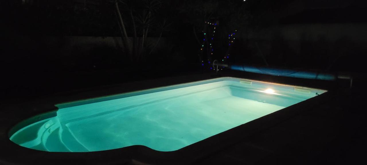 Studio Tranquillo Avec Piscine Et Salle De Sport Istres Εξωτερικό φωτογραφία
